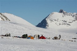 Camp in Nationalpark , image by Nanu Travel