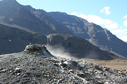 Hot spring , Turner Island , image by Nanu Travel