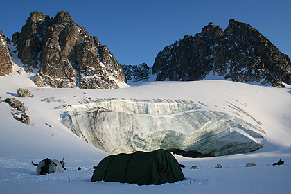 Camp in Liverpoolland, image by Nanu Travel