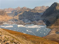 Summer view of Kap H�egh. This photo is taken from the Little Auk colony looking down on the hunting cabin.